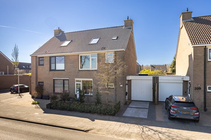 Jeltje de Bosch Kemperstraat 207 in Alphen aan den Rijn foto