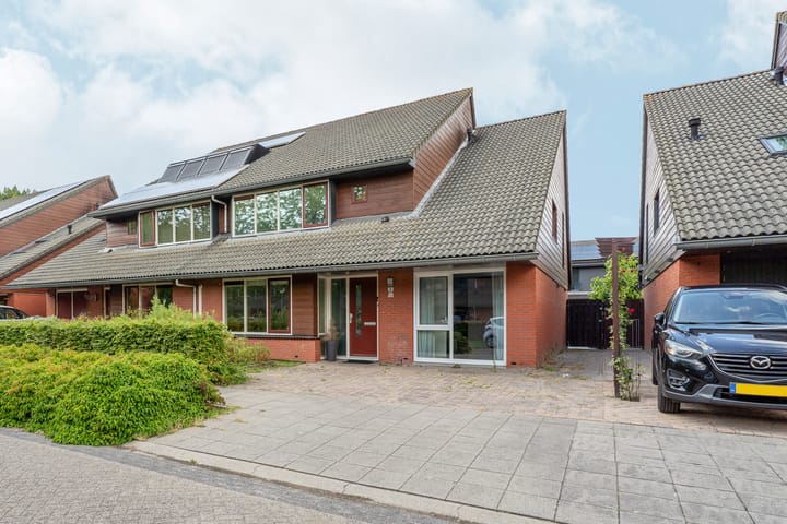 Jeroen Boschplantsoen 9 in Almere foto