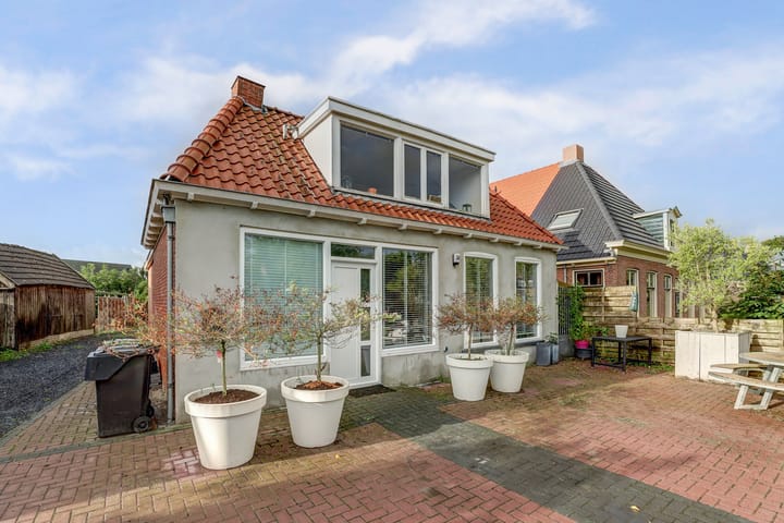 JH van Aismawei 34 in Bitgummole foto