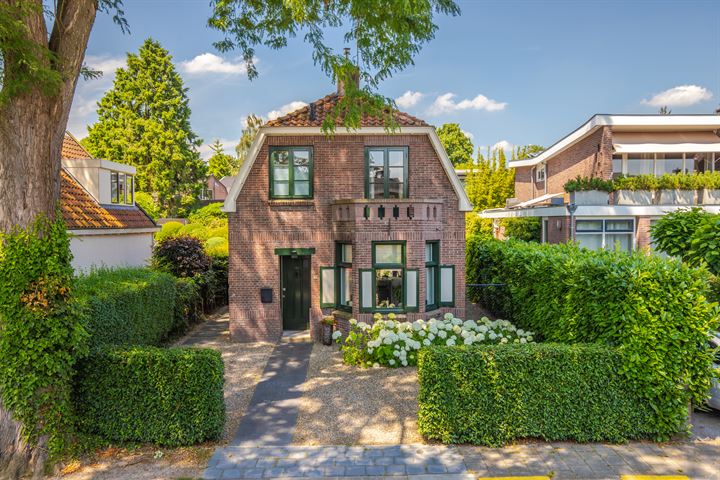 Jhr. Nedermeijer van Rosenthalweg 33 in Oosterbeek foto