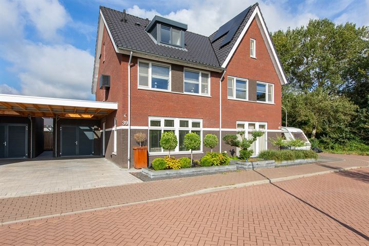 Joannes van den Broekstraat 39 in Heumen foto