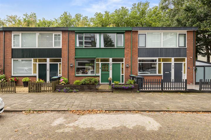 Johan Braakensiekstraat 11 in Schiedam foto