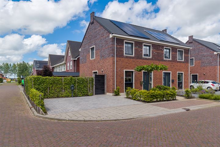 Johan Dijkstrastraat 13 in Ten Boer foto