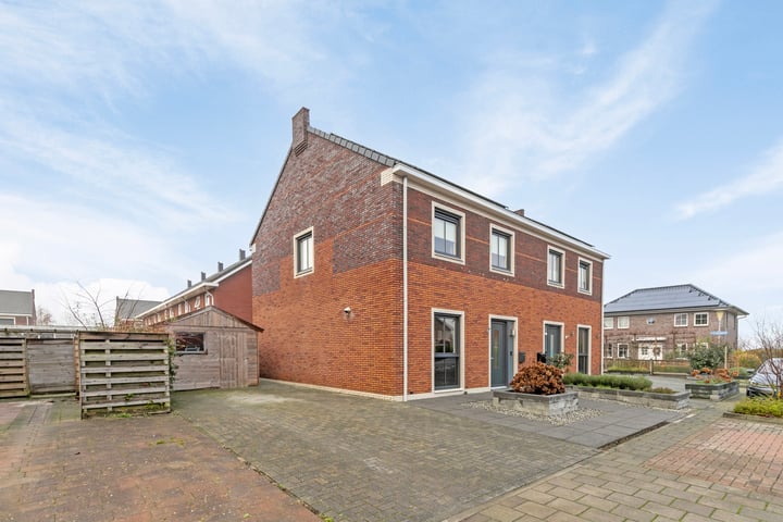 Johan Dijkstrastraat 33 in Ten Boer foto