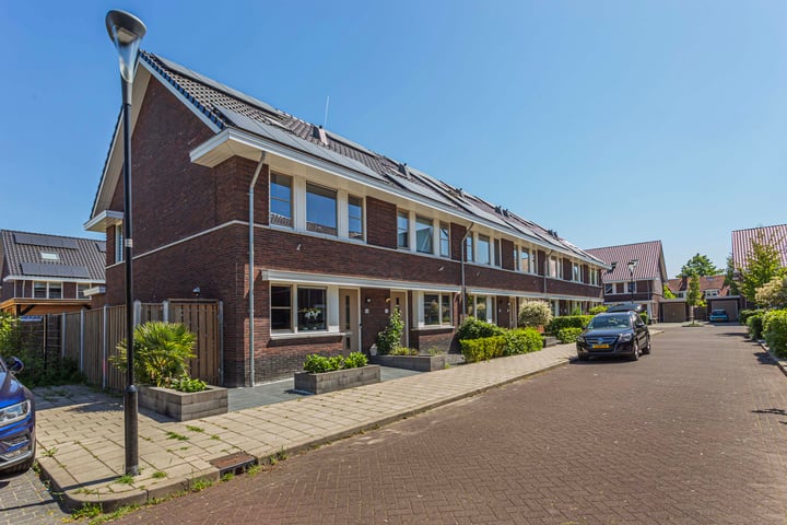 Johan Grauwertlaan 14 in Maarssen foto