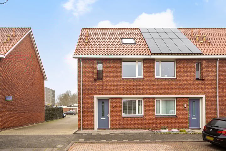 Johan Metzelaarstraat 37 in Breda foto