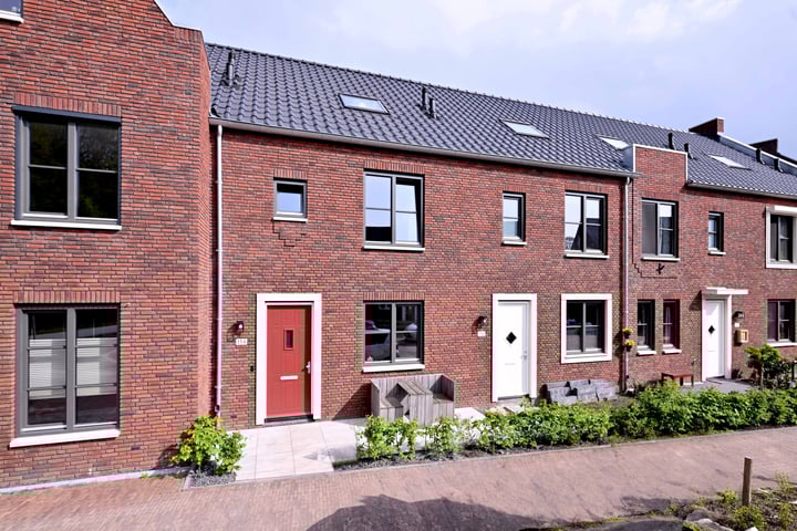 Johan Roebersstraat 114 in Deventer foto