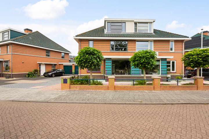 Johan Wagenaarlaan 13 in Maassluis foto