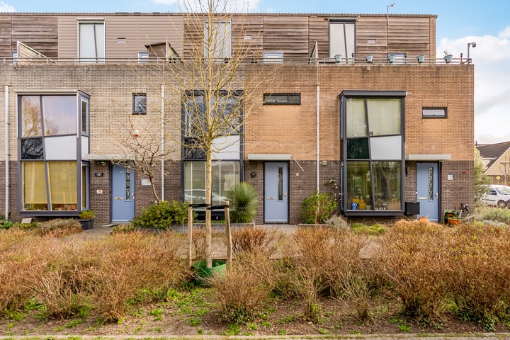 Johan Westerveldstraat 15 in Almere foto