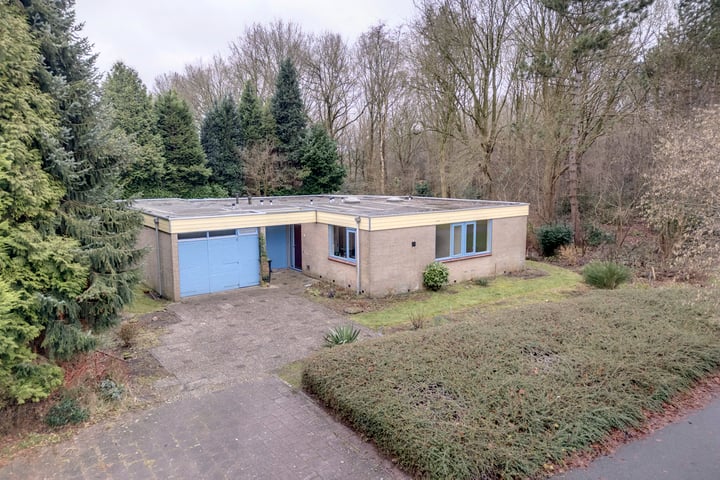 Johan Willem Frisolaan 40 in Hoogezand foto
