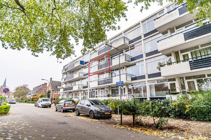 Johan Willem Frisolaan 5B in Voorschoten foto