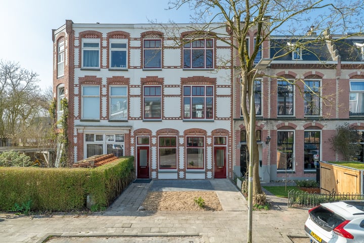 Johan Willem Frisostraat 18 in Leeuwarden foto