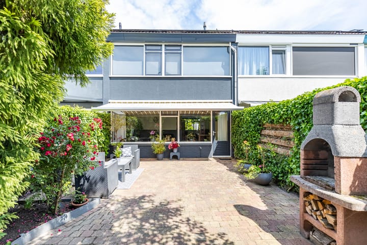 Johan Winklerwei 96 in Leeuwarden foto