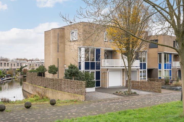 Johanna Naberkade 37 in Vlaardingen