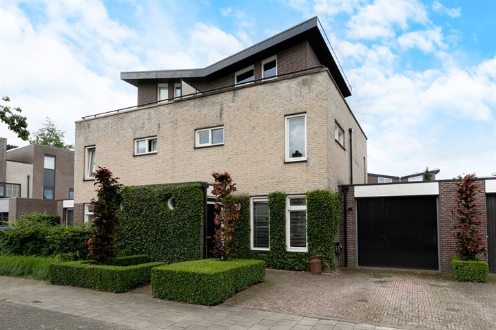 Johanna Naberstraat 5 in Rijen foto
