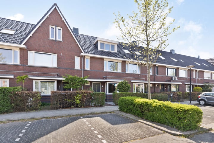 Johanna van Woudelaan 14 in Beverwijk foto