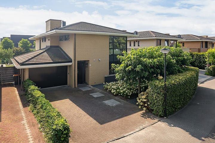 Johanna Westerdijk erf 41 in Heerhugowaard foto