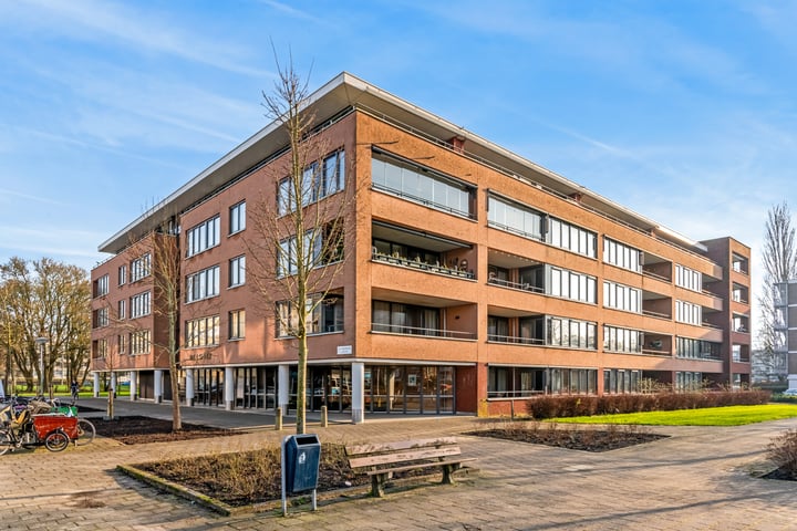 Johannes Calvijnlaan 63 in Amstelveen foto