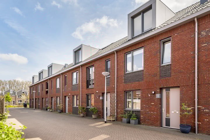 Johannes Nederveenstraat 11 in Delft foto