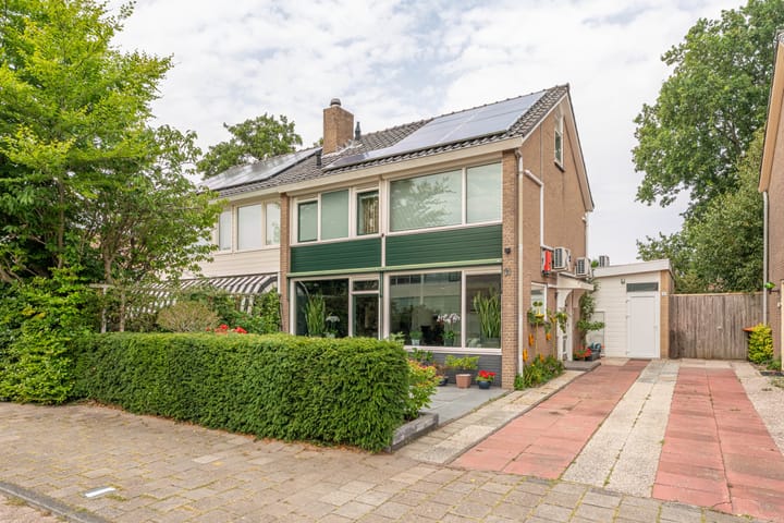 Johannes Poststraat 11 in Rijnsburg foto