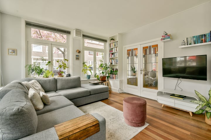 Johannes van der Waalsstraat 41-H in Amsterdam foto