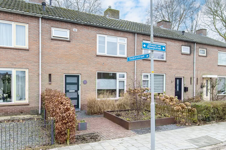Johannis van Rijswijkstr 8 in Gameren foto