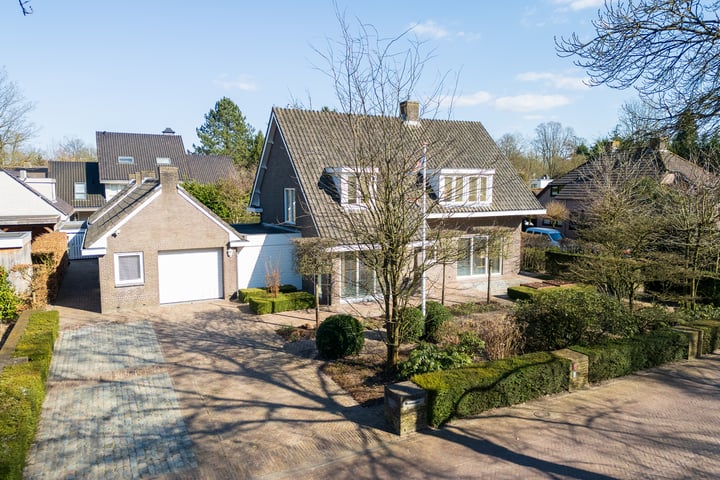 John F. Kennedylaan 24 in Vught foto