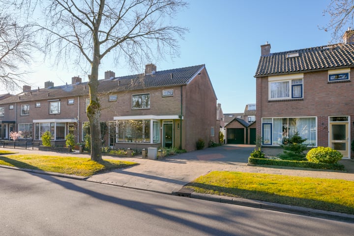 John F. Kennedylaan 27 in Woudenberg foto