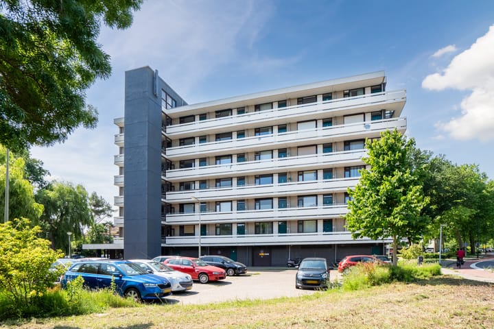 John F. Kennedyplantsoen 32 in Voorschoten foto