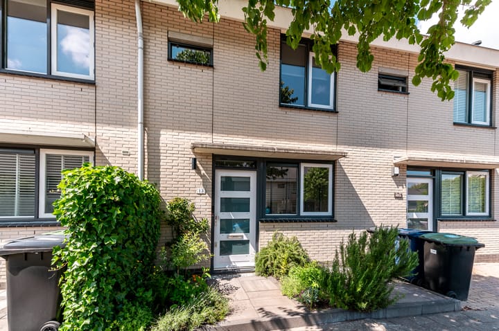 John Fordstraat 13 in Almere foto