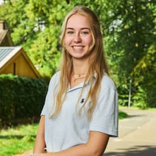 Foto van Jojanne Siemensma, telefoniste & receptioniste