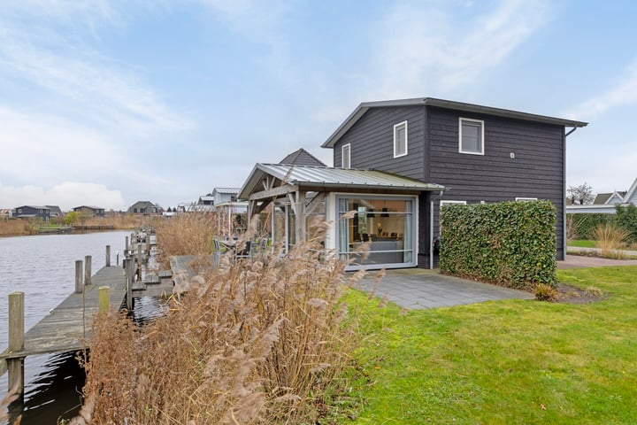 Jonenweg 5R-221 in Giethoorn foto