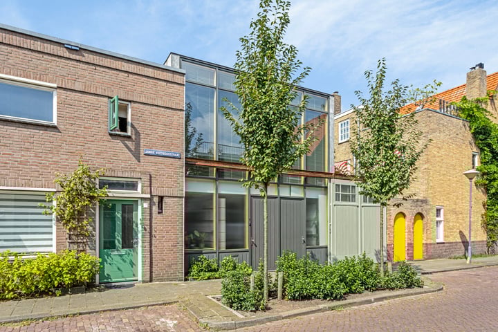 Jonge Voetboogstraat 1 in 's-Hertogenbosch foto