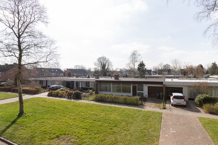 Jonkerslaan 122 in Leek foto