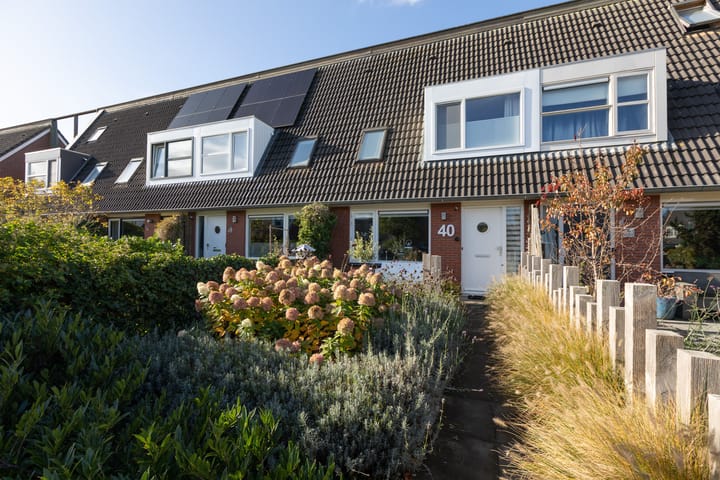 Jonkvrouw 40 in Sneek foto