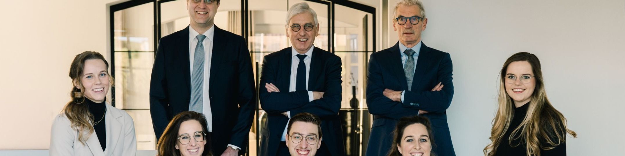 Foto van het kantoor van Joop van Mourik makelaars