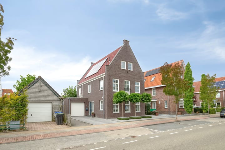 Joost van den Vondellaan 156 in Middelharnis foto