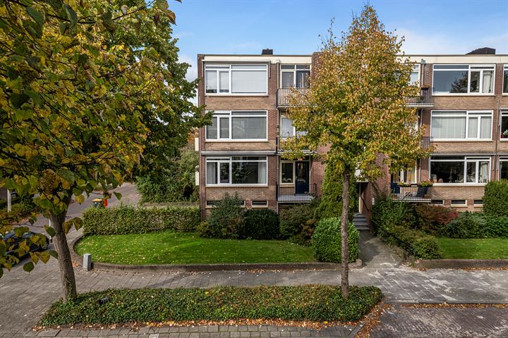 Joost van den Vondellaan 48 in Deventer foto