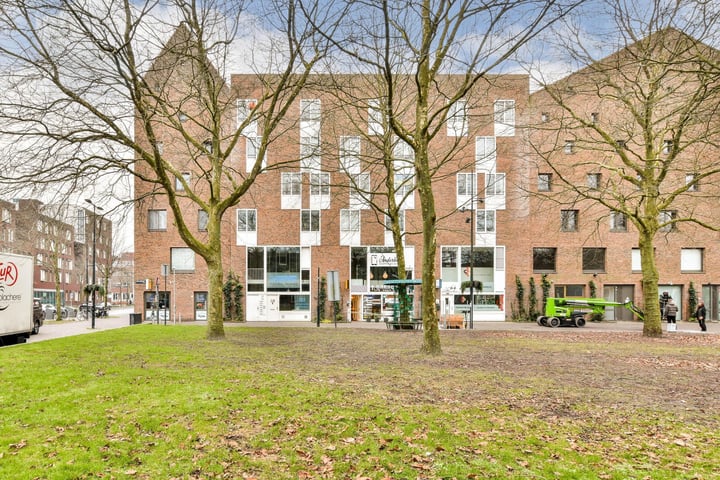 Joris Ivensplein 114C in Amsterdam foto
