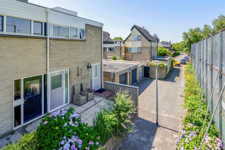 Joseph Lokinlaan 6 in Ankeveen foto