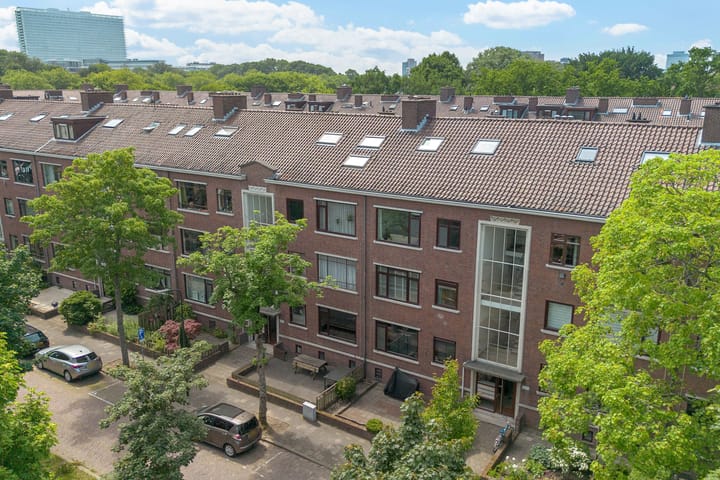 Jozef Israëlslaan 172 in Rijswijk foto