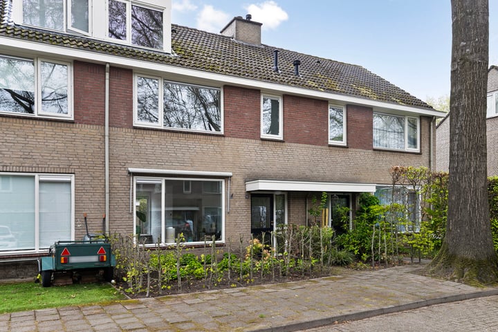 Jozef Israëlsstraat 10 in Oisterwijk foto