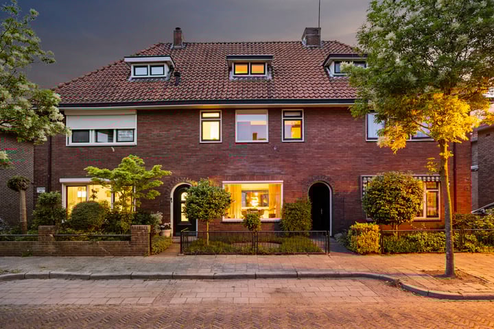 Jozef Israëlsstraat 43 in Hengelo