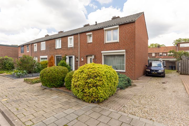 Jozef Postmesstraat 17 in Sittard foto