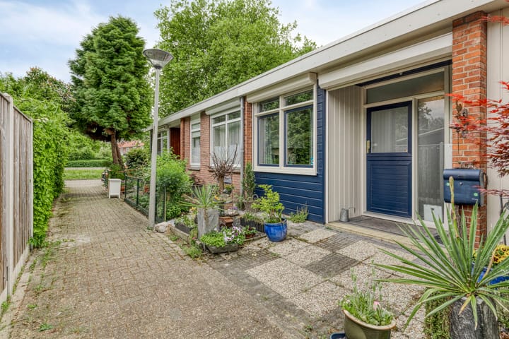 Juinbolstraat 9 in Arnhem foto