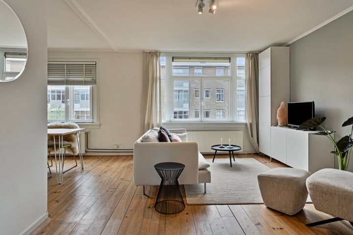 Juliana van Stolbergstraat 34-2 in Amsterdam foto