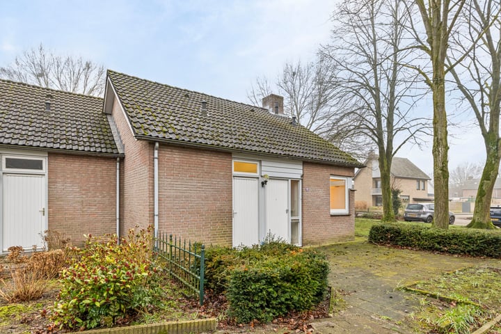Julianahof 82 in Baarle-Nassau foto