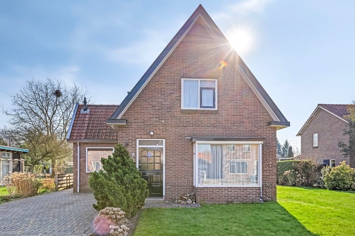 Julianalaan 13 in Eefde