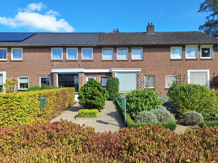 Julianalaan 14 in Schoonebeek