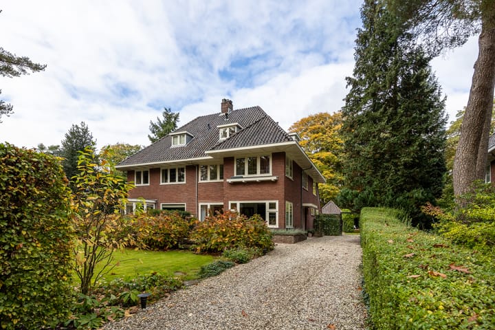 Julianalaan 165 in Bilthoven foto